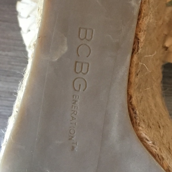 BCBG Leather espadrille wedges Sz 6 - Picture 8 of 8